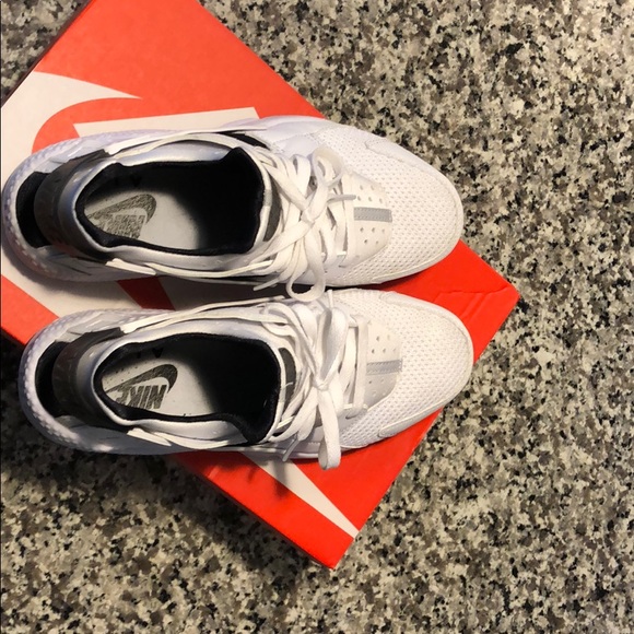 Nike AIR HARACHE - Picture 4 of 8